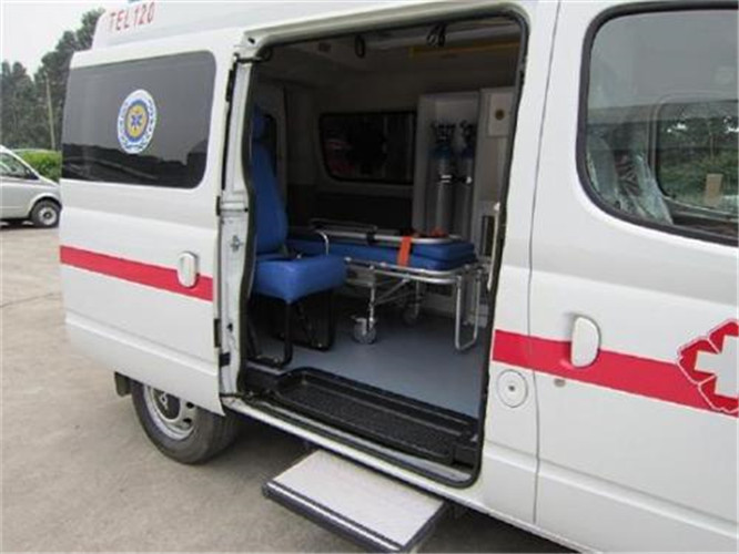 金堂救护车出租服务案例7