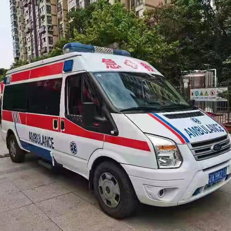 金堂长途救护车护送病人返乡